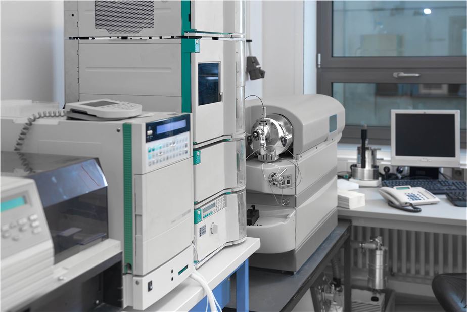 Broad-spectrum Metabolomics Laboratory